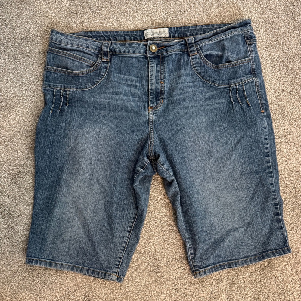 Vintage Y2K Streetwear Baby Phat Denim Bermuda Shorts Size 22 Blue